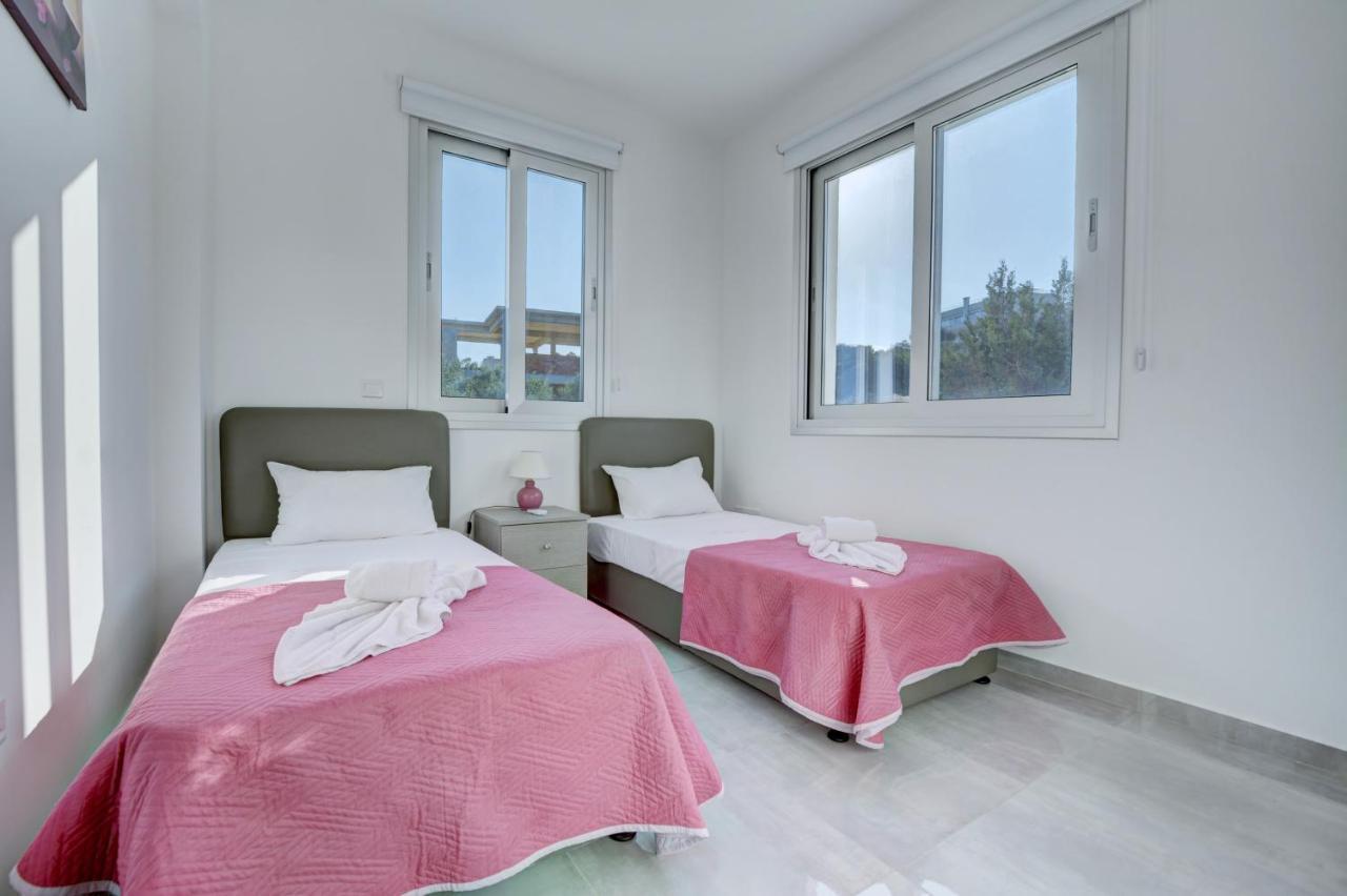 פרוטאראס Aetopetra Villa מראה חיצוני תמונה