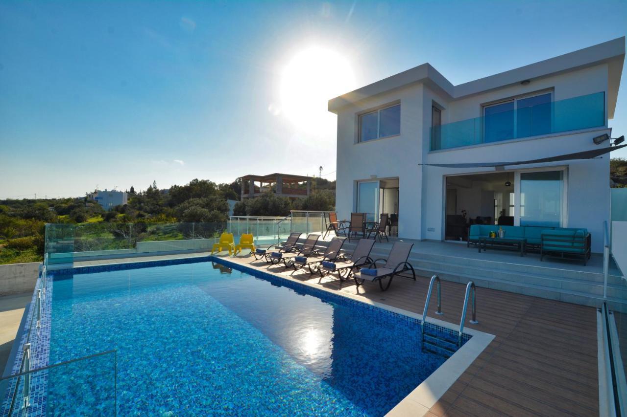 פרוטאראס Aetopetra Villa מראה חיצוני תמונה